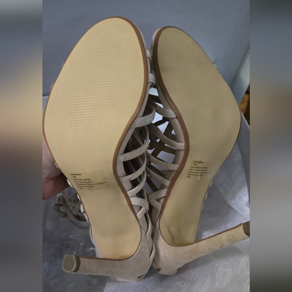 Steve Madden BEAUTIFUL NEW in box cage beige heels sz7M - Picture 3 of 8